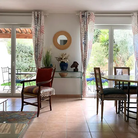 Climatisee Calme Avec Piscine Partagee Saint Aygulf/frejus Villa *